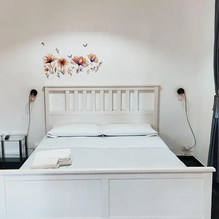 ゲストハウス Colombo 12 ジェノヴァ